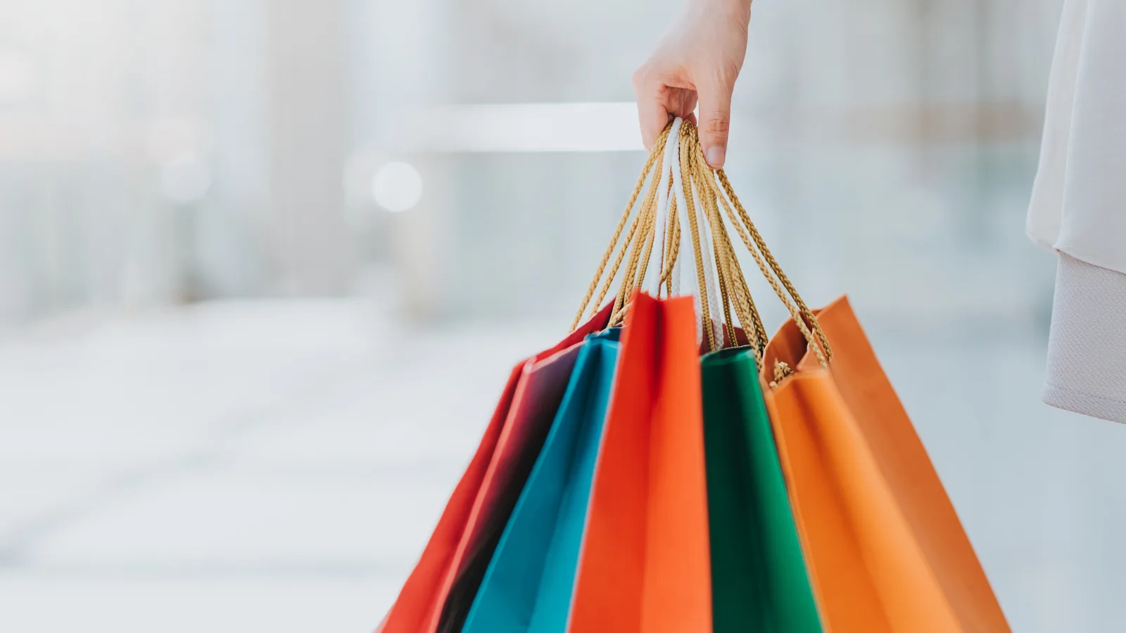 Lifestyle & Shopping